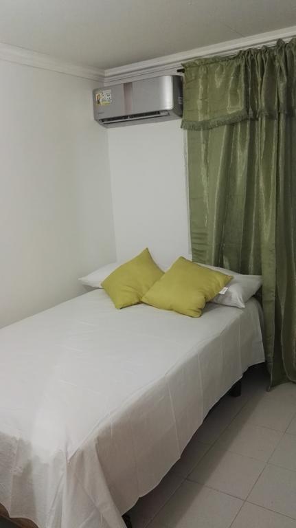 Apartment Golden Beach San Andrés Exteriör bild